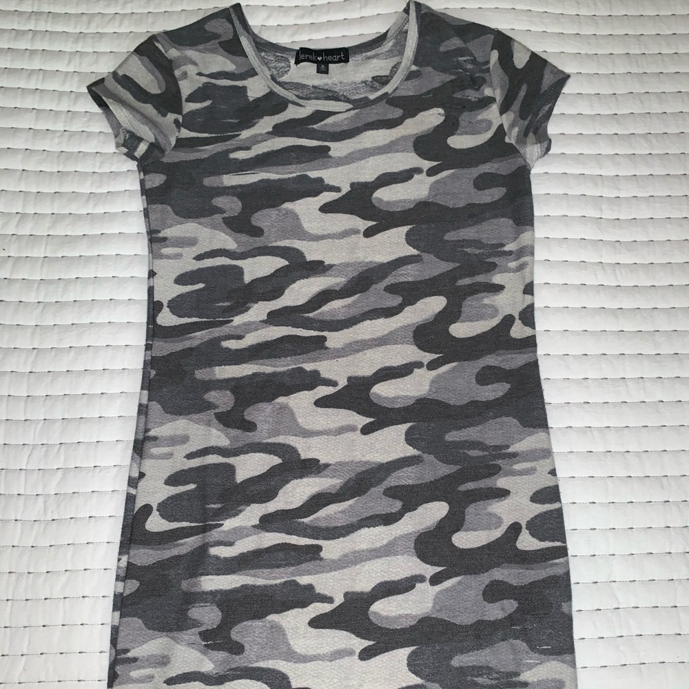 Camouflage T-shirt dress